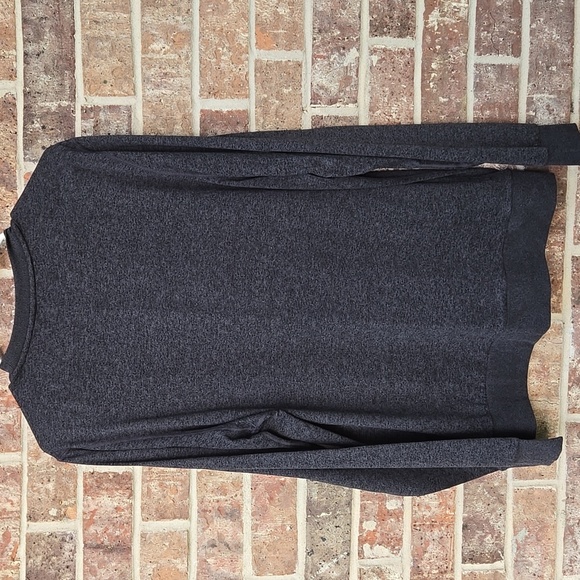 Vuori Dark Gray Men's Pronto Performance Crew Sweatshirt - Picture 6 of 6
